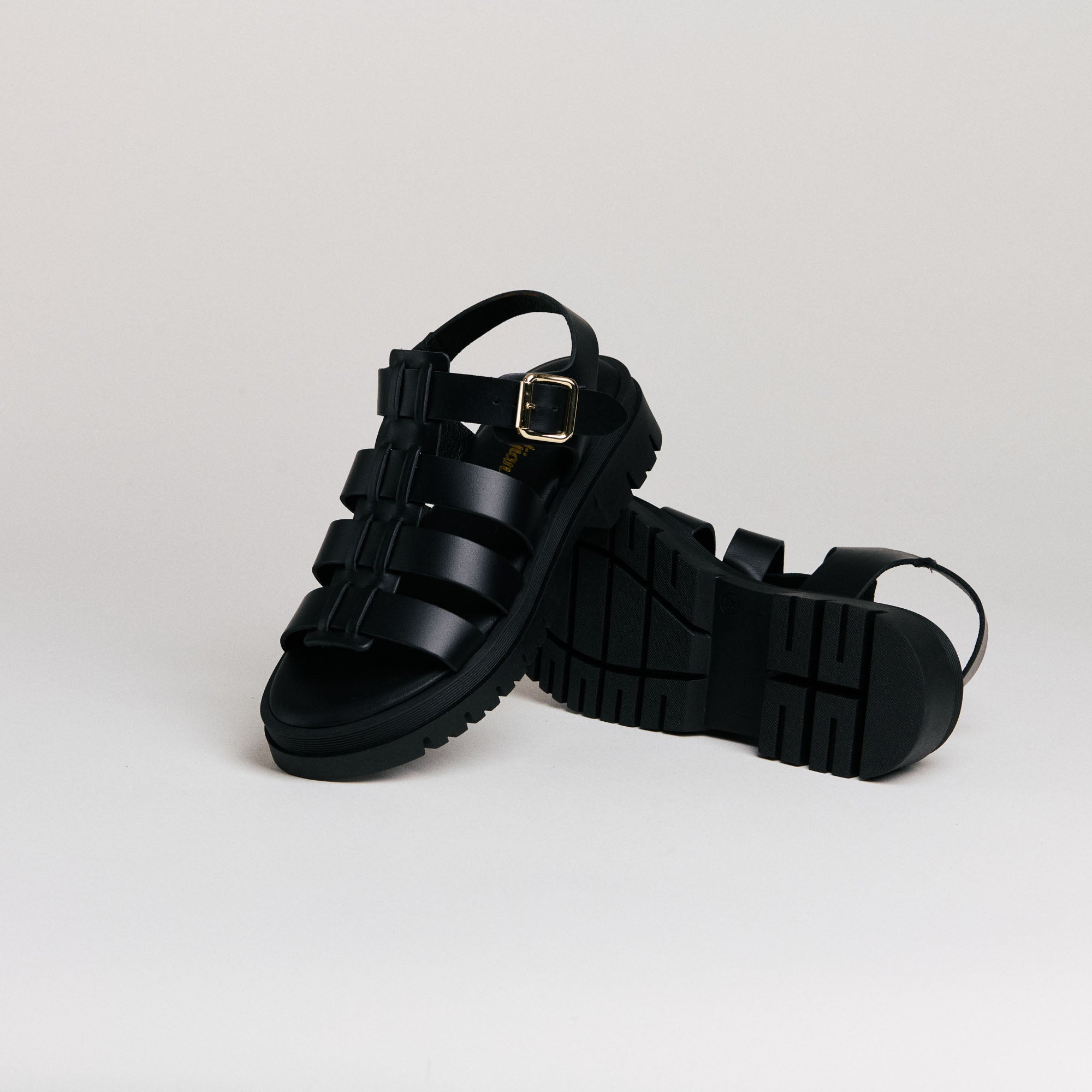 Sandales femme Semerdjian Delia cuir vitello noir vue de face