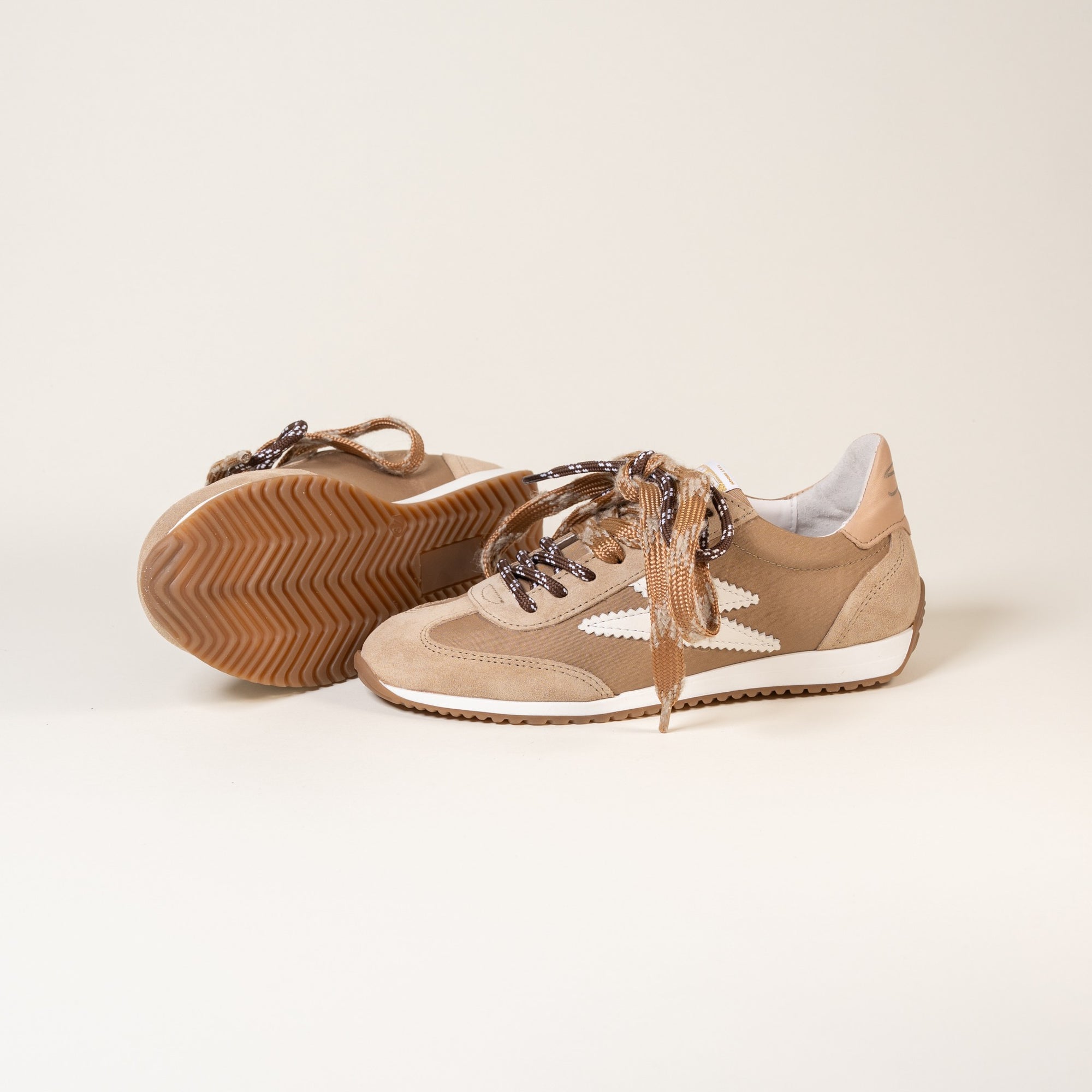 Baskets femme Semerdjian June E274 croûte de cuir beige – SMR23