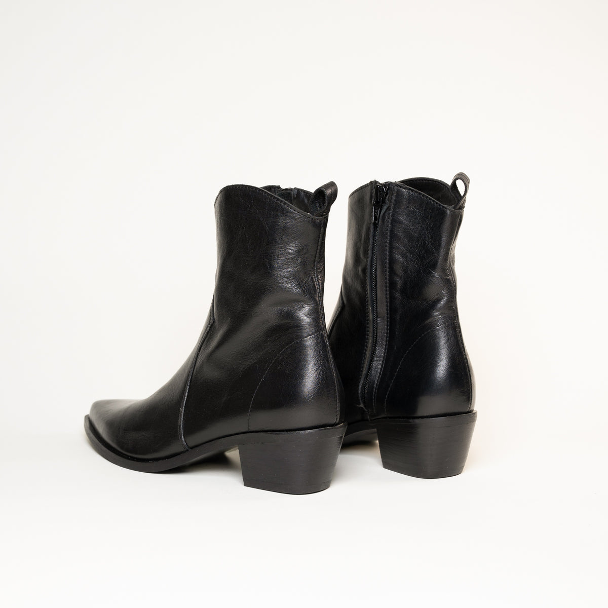 Bottines E1454E5 Nirvana Nero talon 5 cm ligne épurée