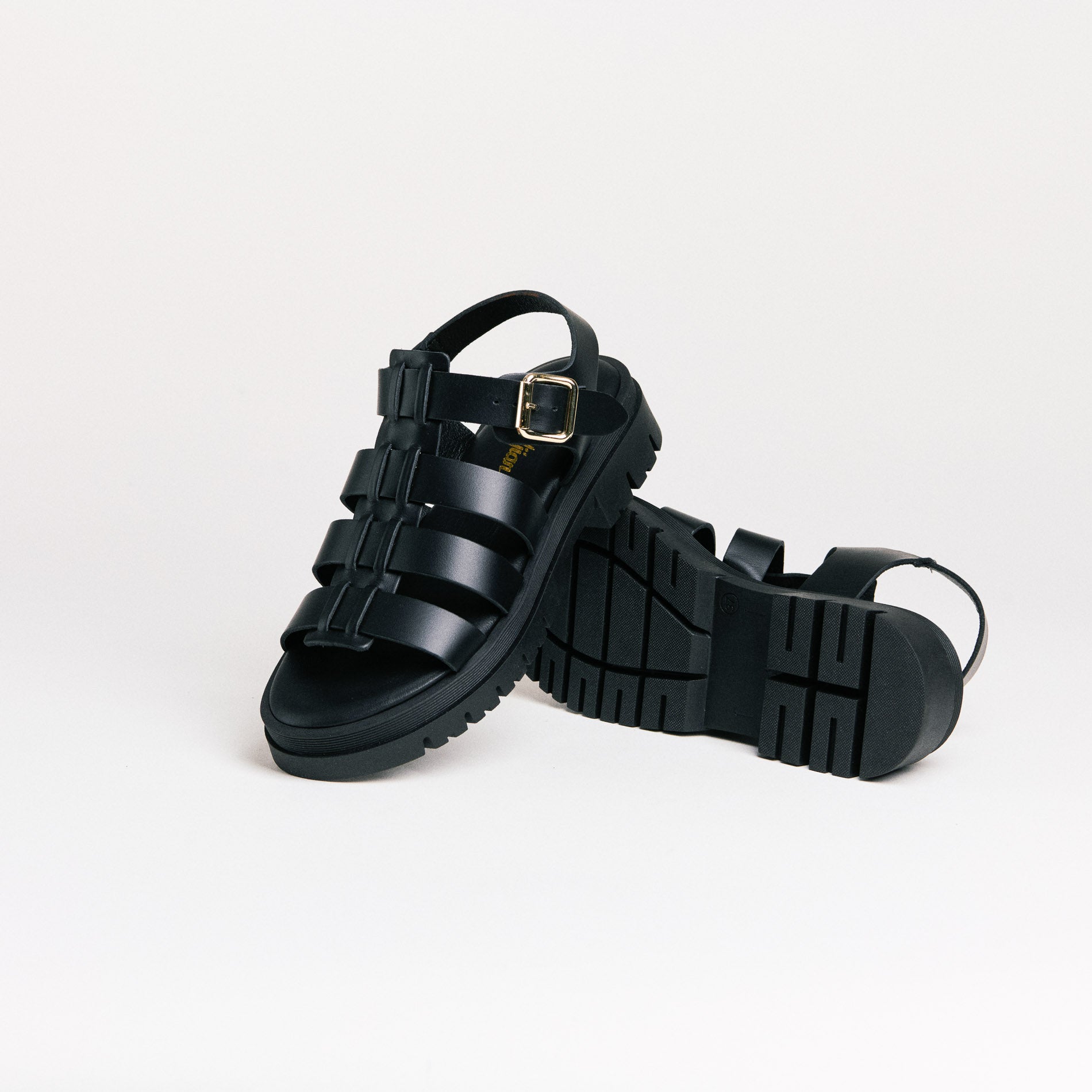 Sandales femme Semerdjian Delia cuir vitello noir vue de face