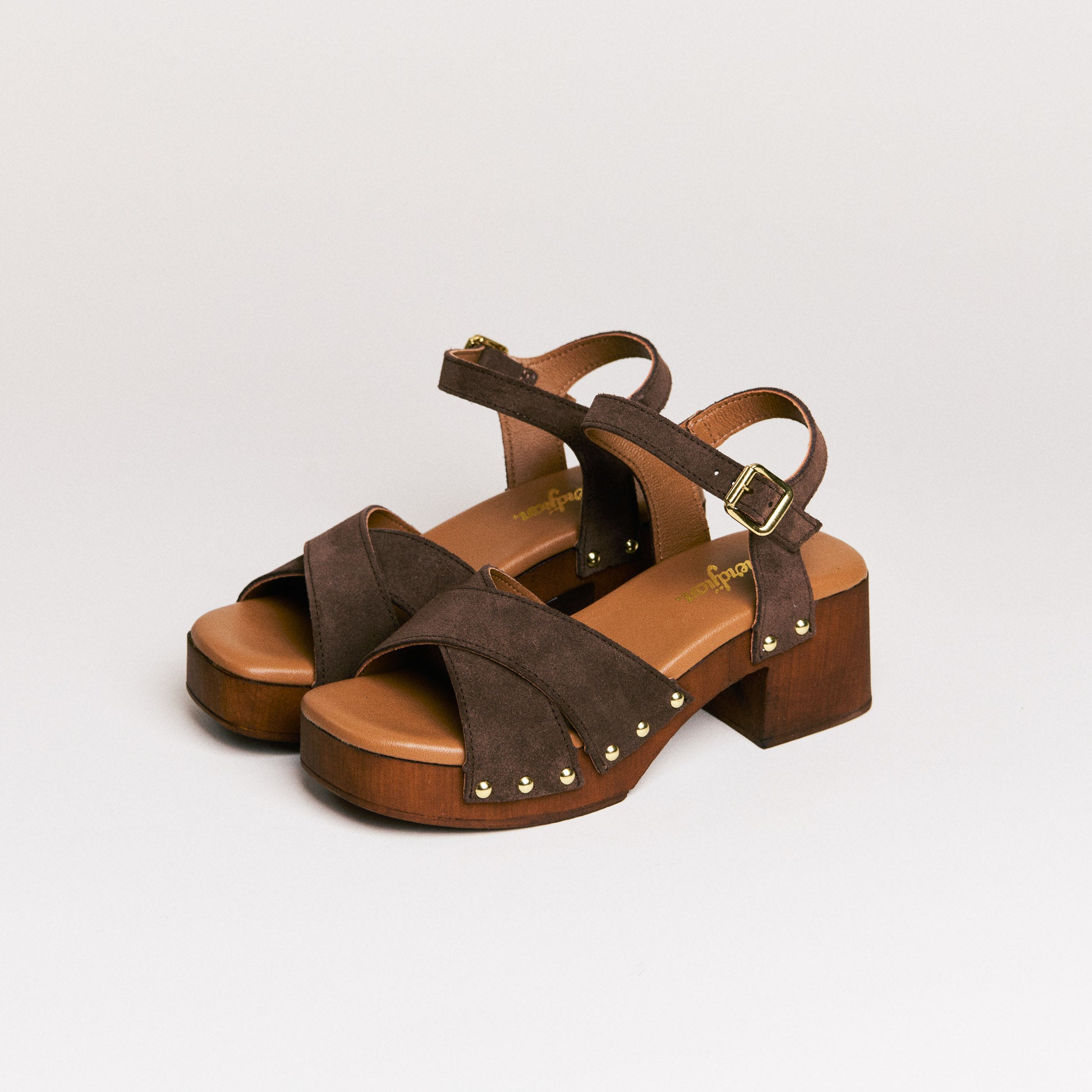 Sandales femme Semerdjian Micol cuir crosta tabac vue face